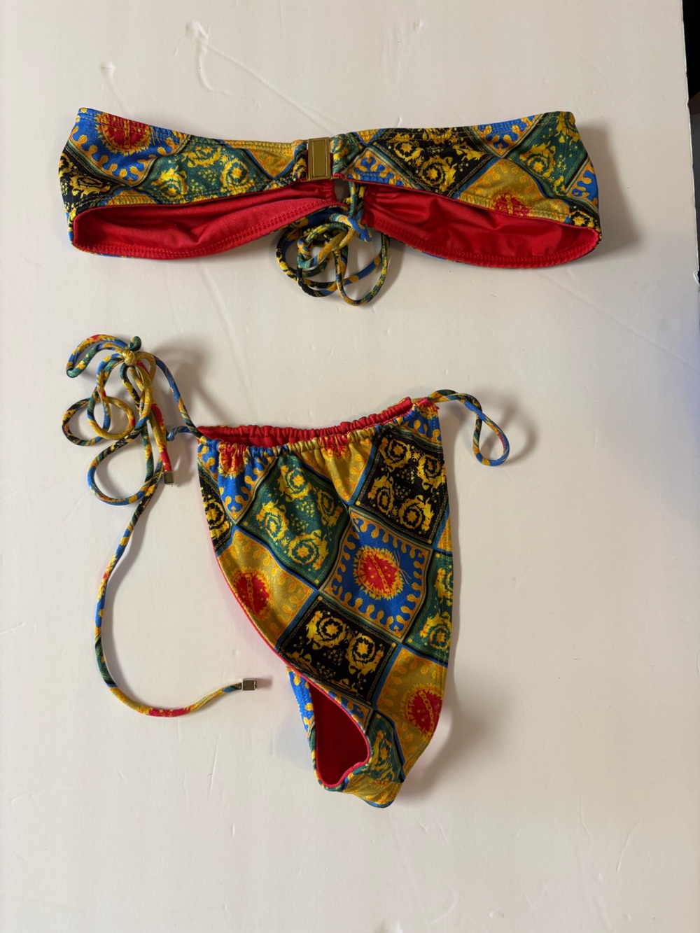 Sommer Swim Yellow Patterned Tie-Side String Bikini Top & Bottom Set M - Picture 8 of 9